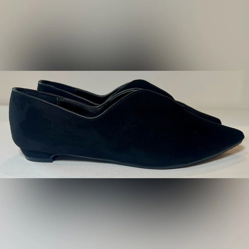 Comfortview Victorian Style Black Suede Women’s Slip-On Loafers Point Toe - Picture 3 of 7